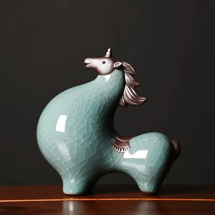Gallant Horse Sculpture - HESTONS