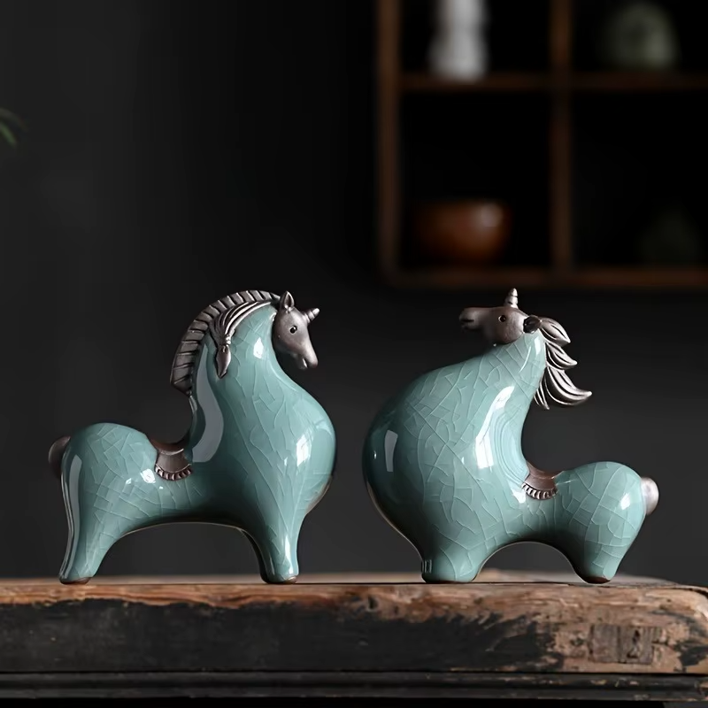 Gallant Horse Sculpture - HESTONS